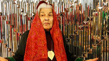 Monir Farmanfarmaian donates collection to University of Tehran