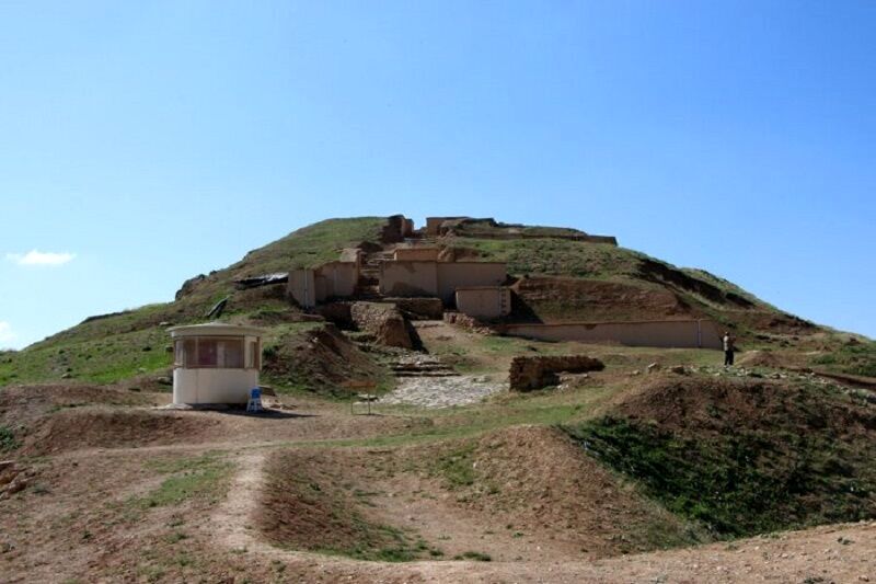 سفری به دل تاریخ از دالان قلعه زیویه سقز